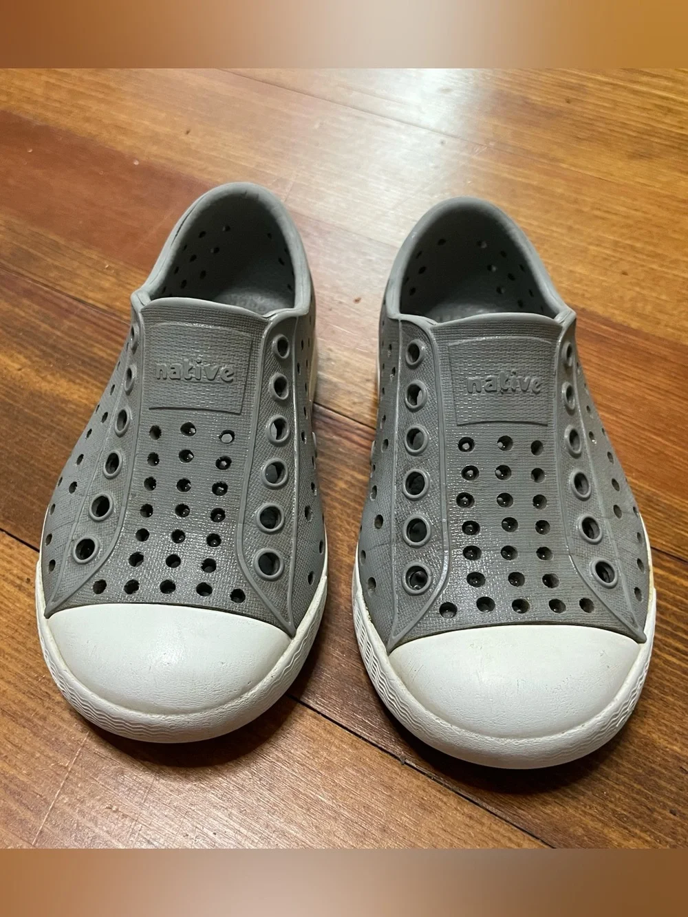 Native Shoes Jefferson Grey Slip-On Water Shoes with White Toe Size 6